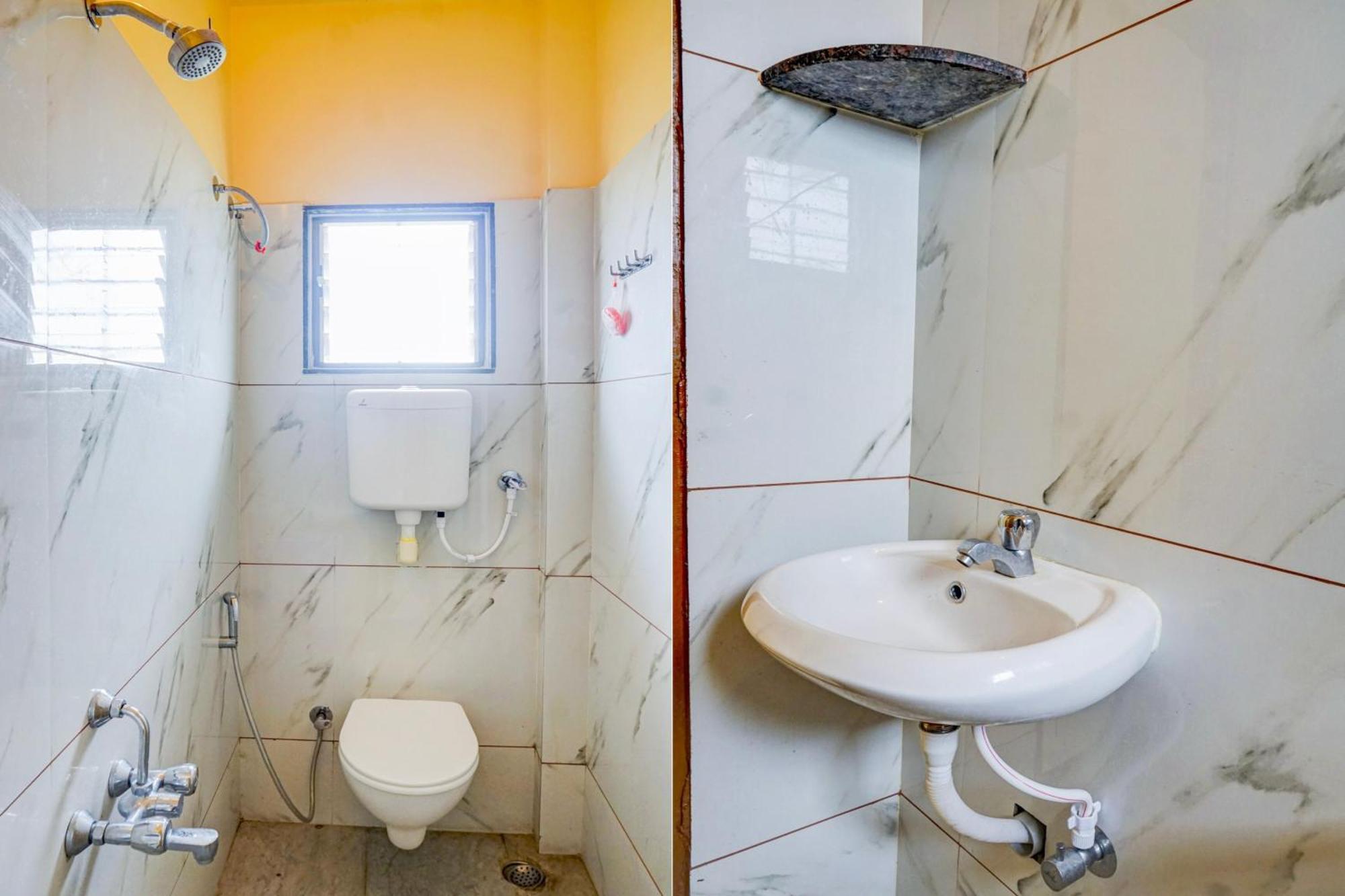 Spot On Hotel Shree Samarth Lodging Kolhapur Exterior photo
